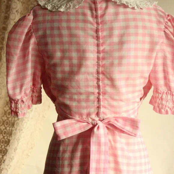 Vintage 1960s 1970s Dress, Pink and White Gingham Maxidress withBbig Lace Collar - Picture 12 of 14